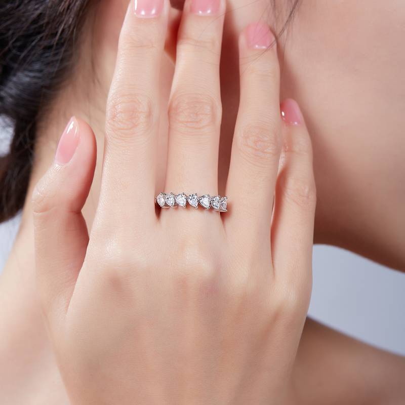 Pear shaped S925 silver plated platinum moissanite diamond women's ring 2.1 carats D-grade